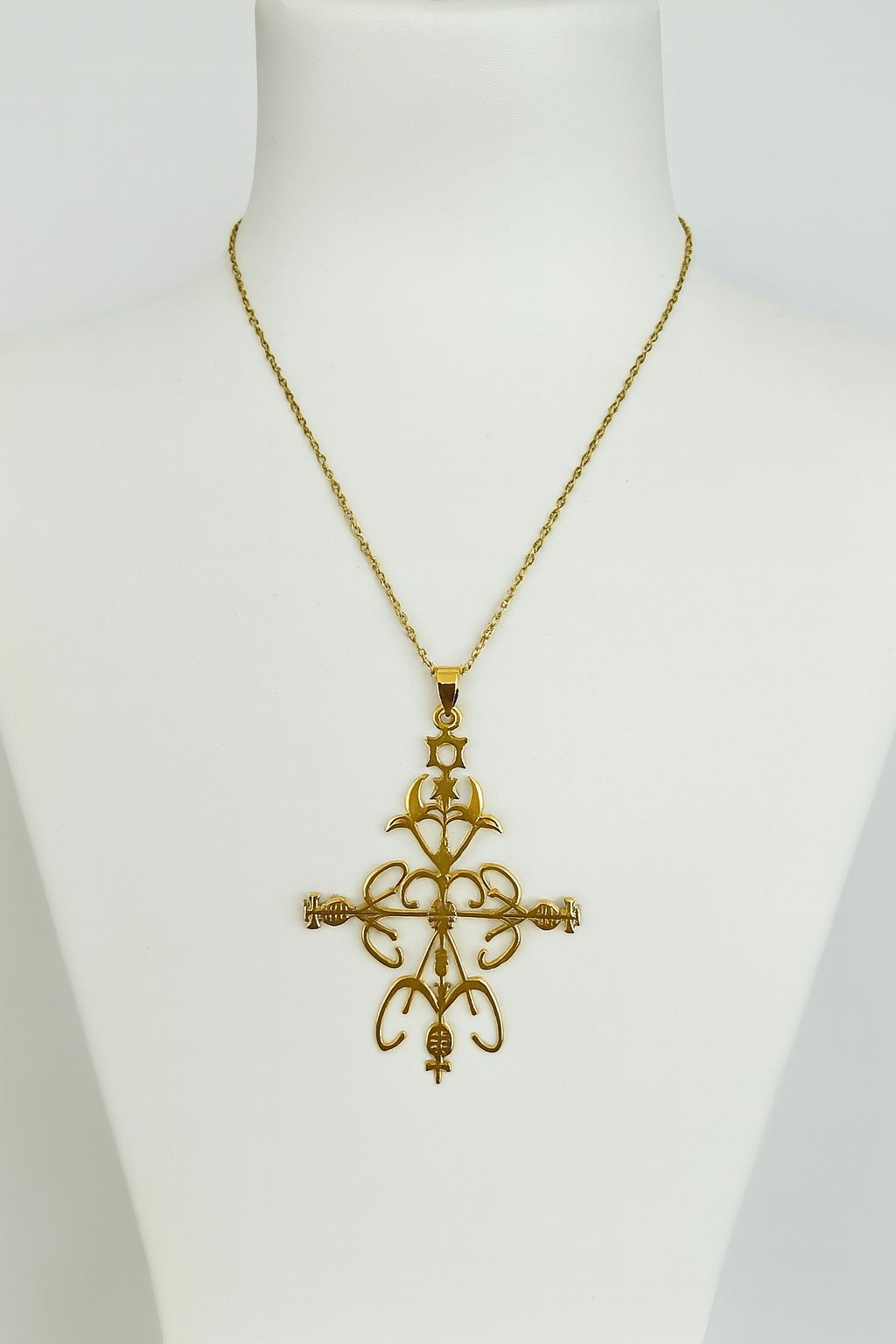 Amulet bossou